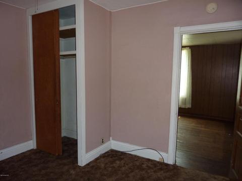 316 Leonard St, Belding, MI 48809 photo 10
