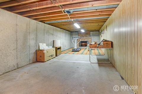 6855 Rix St SE, Ada, MI 49301 photo 21