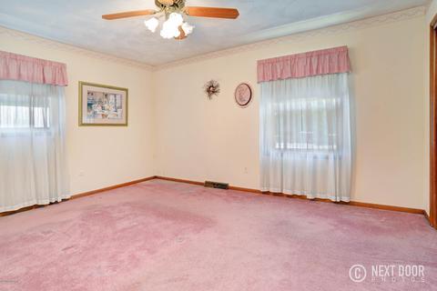 6855 Rix St SE, Ada, MI 49301 photo 10