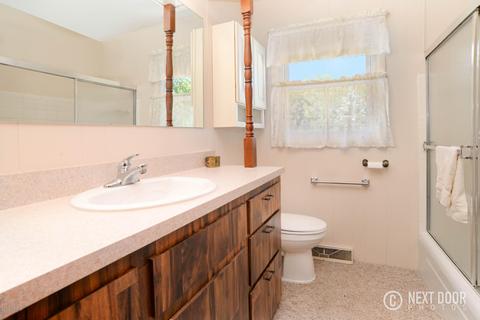 6855 Rix St SE, Ada, MI 49301 photo 12