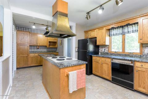 152 Second Ave, Plainwell, MI 49080 photo 12