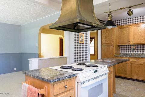 152 Second Ave, Plainwell, MI 49080 photo 14