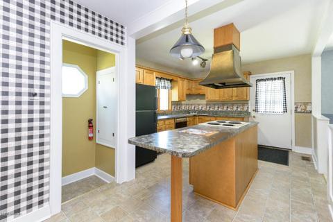 152 Second Ave, Plainwell, MI 49080 photo 11