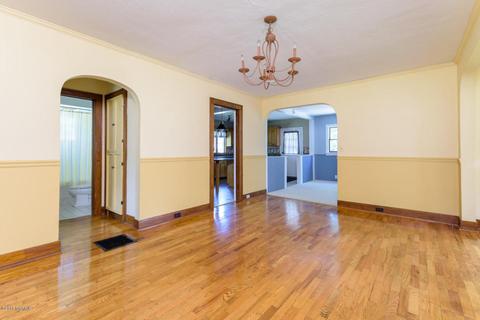 152 Second Ave, Plainwell, MI 49080 photo 7