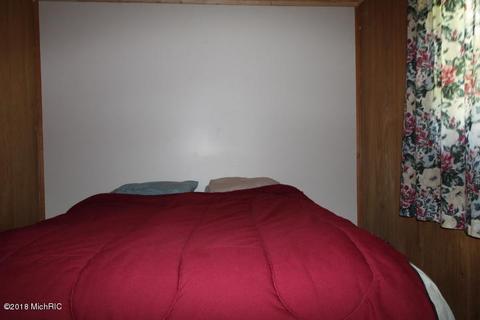 2266 S Forman Rd, Baldwin, MI 49304 photo 17