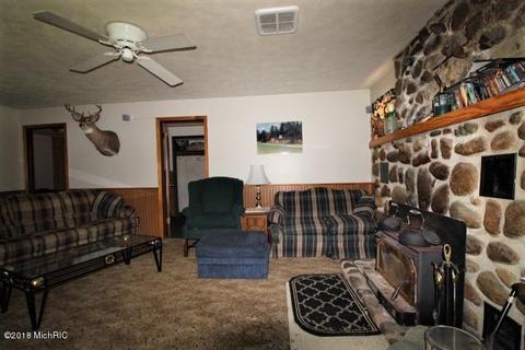 2266 S Forman Rd, Baldwin, MI 49304 photo 11
