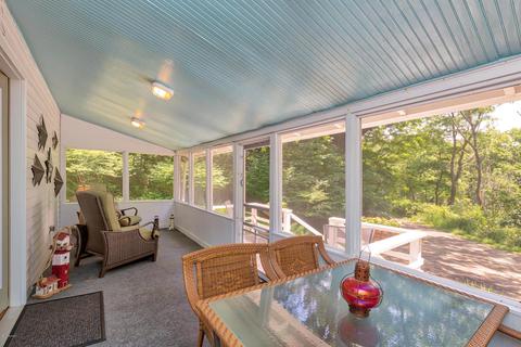 348 Ferry St, Douglas, MI 49406 photo 4