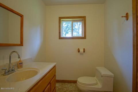 6056 Twentieth Ave, White Cloud, MI 49349 photo 17