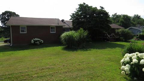 564 8th St, Plainwell, MI 49080 photo 15
