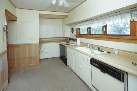 853 River Rd, Marshall, MI 49068 photo 4