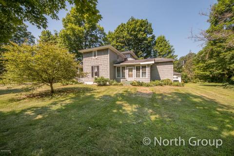 602 W Bridge St, Plainwell, MI 49080 photo 46