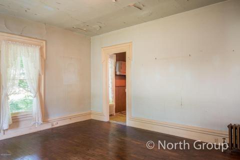 602 W Bridge St, Plainwell, MI 49080 photo 37