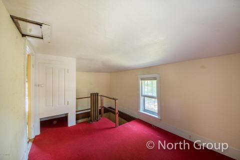 602 W Bridge St, Plainwell, MI 49080 photo 17