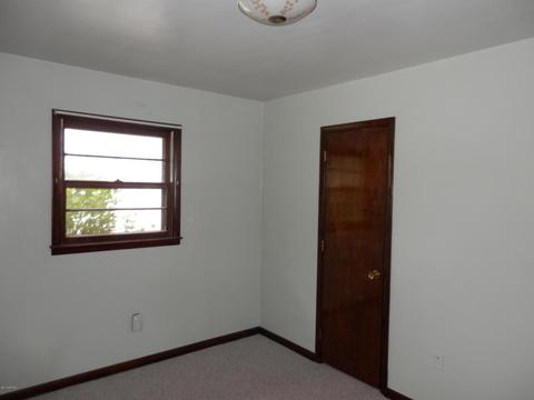 145 W Sixth St, Constantine, MI 49042 photo 7