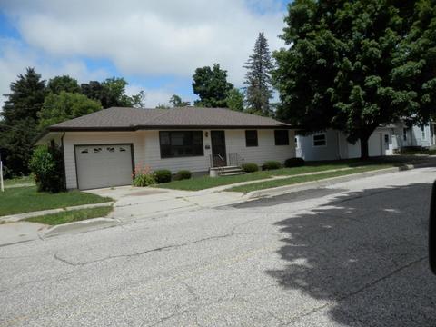 145 W Sixth St, Constantine, MI 49042 photo 1