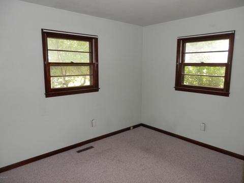 145 W Sixth St, Constantine, MI 49042 photo 6