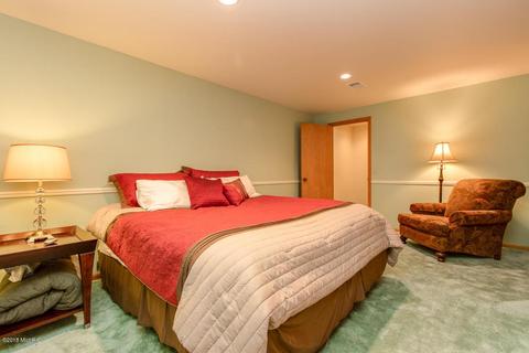 7776 Stonehaven Dr SE, Ada, MI 49301 photo 22