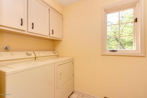 7776 Stonehaven Dr SE, Ada, MI 49301 photo 15