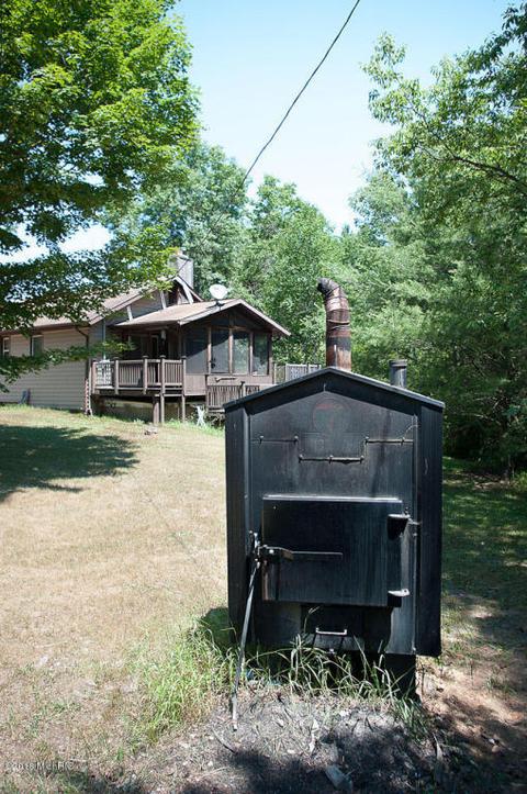 1865 E Pine Hill Ave, White Cloud, MI 49349 photo 45
