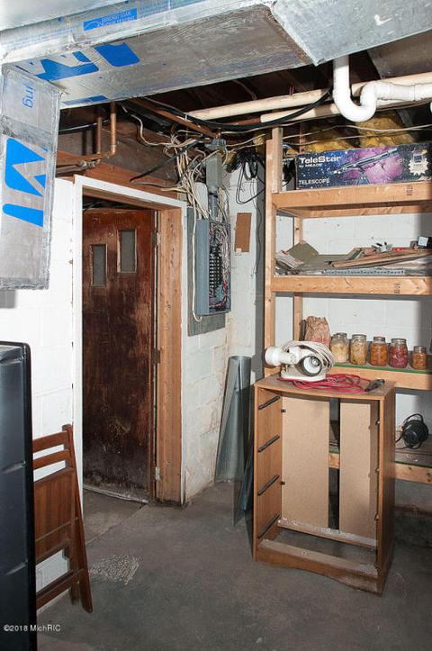 1865 E Pine Hill Ave, White Cloud, MI 49349 photo 41