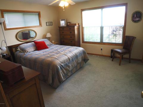 1816 Railside Ct, Dorr, MI 49323 photo 10