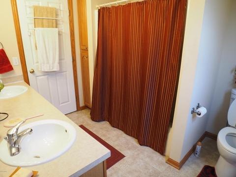 1816 Railside Ct, Dorr, MI 49323 photo 15