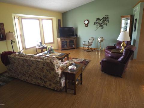 1816 Railside Ct, Dorr, MI 49323 photo 9