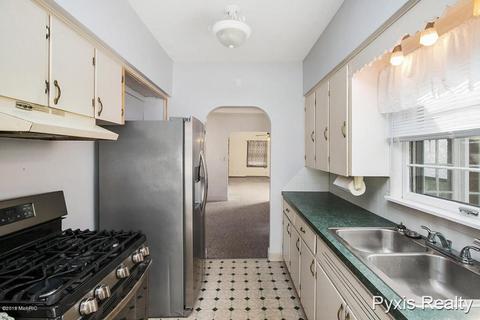 7190 Rix St SE, Ada, MI 49301 photo 10