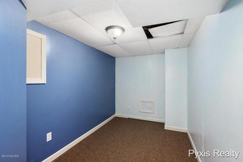 7190 Rix St SE, Ada, MI 49301 photo 21