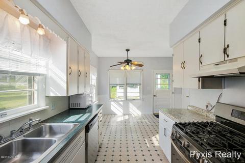 7190 Rix St SE, Ada, MI 49301 photo 8