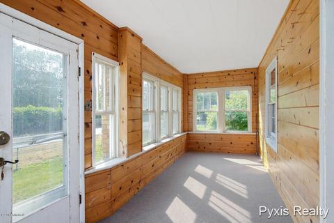 7190 Rix St SE, Ada, MI 49301 photo 7