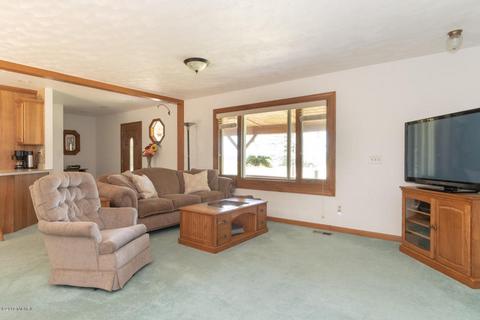 51244 Chamberlain Rd, Marcellus, MI 49067 photo 4