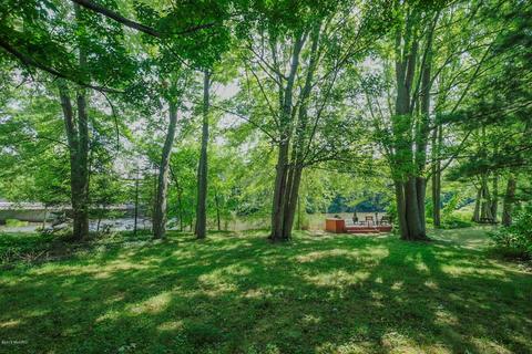 115 Hicks Ave, Plainwell, MI 49080 photo 42