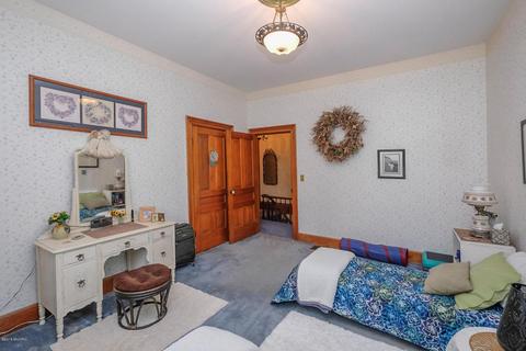 115 Hicks Ave, Plainwell, MI 49080 photo 25