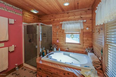 115 Hicks Ave, Plainwell, MI 49080 photo 32