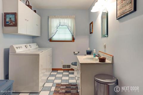 708 N Osborn Ave, White Cloud, MI 49349 photo 34