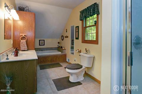 708 N Osborn Ave, White Cloud, MI 49349 photo 25