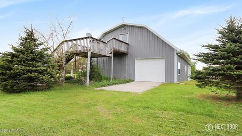 708 N Osborn Ave, White Cloud, MI 49349 photo 12