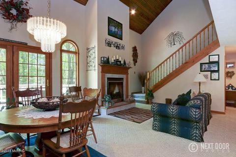 708 N Osborn Ave, White Cloud, MI 49349 photo 18