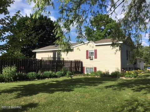 1343 E 120th St, Grant, MI 49327 photo 4