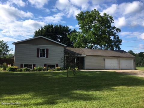 1343 E 120th St, Grant, MI 49327 photo 2