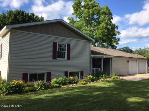 1343 E 120th St, Grant, MI 49327 photo 1