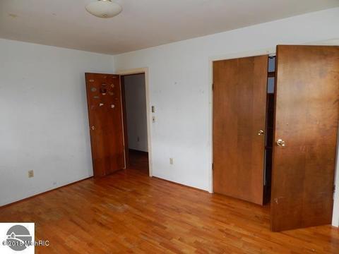 680 E Washington, Baldwin, MI 49304 photo 13