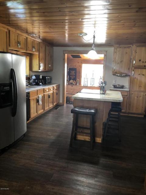 4651 Carpenter Rd, Reading, MI 49274 photo 9