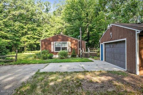 5585 E 82nd, Newaygo, MI 49337 photo 3