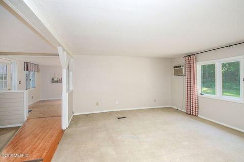 5585 E 82nd, Newaygo, MI 49337 photo 5