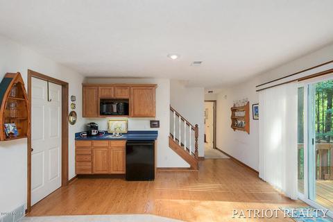 968 Spaulding Ave SE, Ada, MI 49301 photo 23
