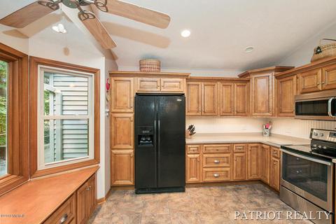 968 Spaulding Ave SE, Ada, MI 49301 photo 13