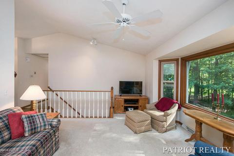 968 Spaulding Ave SE, Ada, MI 49301 photo 6