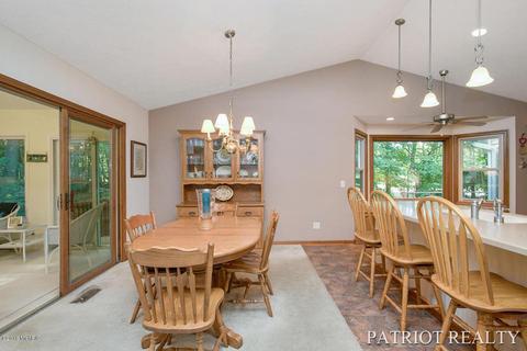 968 Spaulding Ave SE, Ada, MI 49301 photo 14